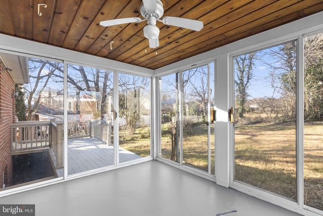 1104 KIRKLYNN AVE, Takoma Park, MD 20912