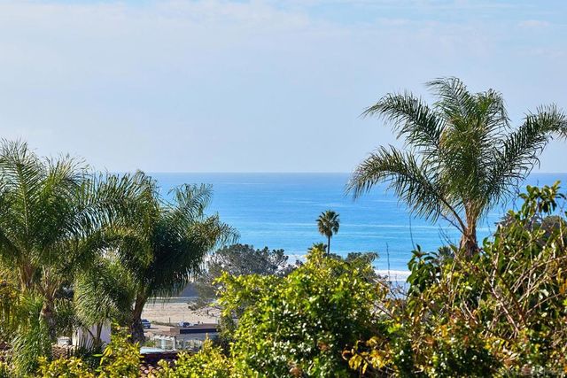 743 Marsolan Ave, Solana Beach, CA 92075