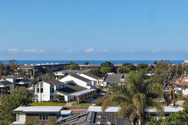 743 Marsolan Ave, Solana Beach, CA 92075