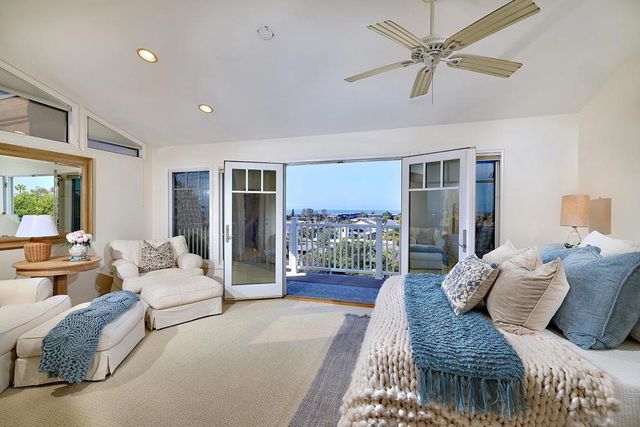 743 Marsolan Ave, Solana Beach, CA 92075