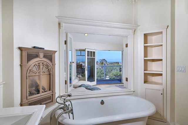 743 Marsolan Ave, Solana Beach, CA 92075