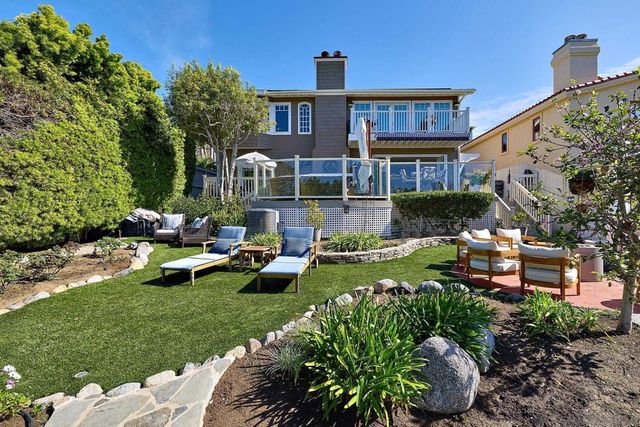 743 Marsolan Ave, Solana Beach, CA 92075