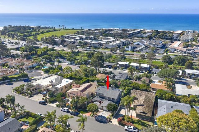743 Marsolan Ave, Solana Beach, CA 92075