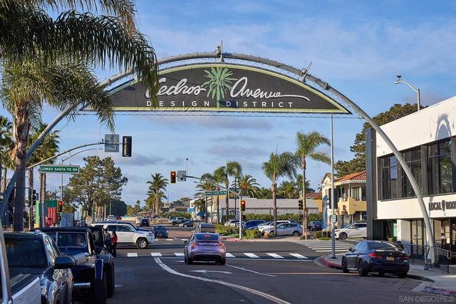 743 Marsolan Ave, Solana Beach, CA 92075