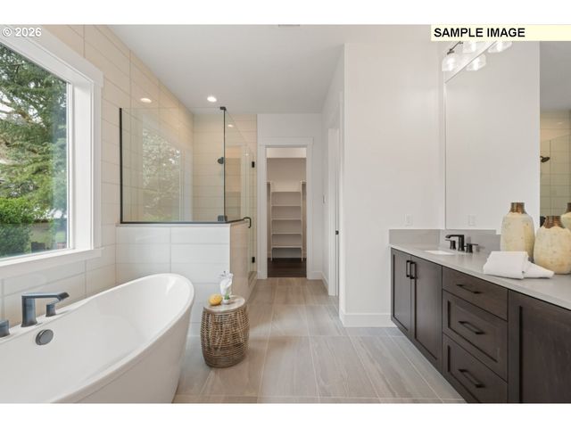 2077 Ostman Rd, West Linn, OR 97068