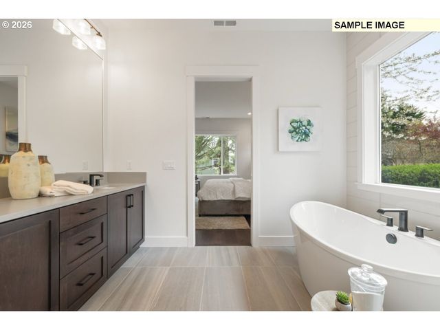 2077 Ostman Rd, West Linn, OR 97068
