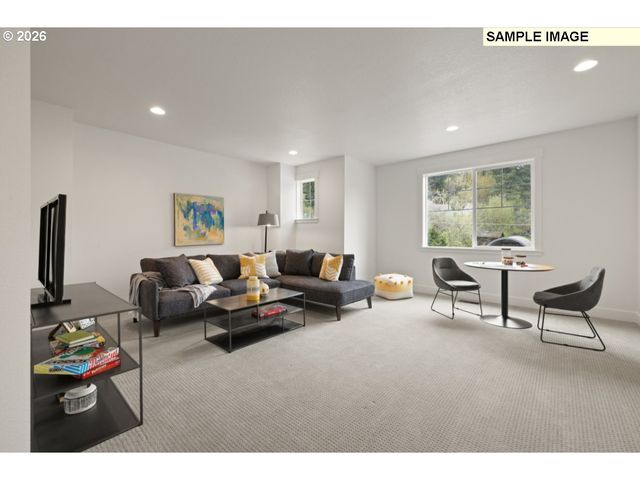 2077 Ostman Rd, West Linn, OR 97068