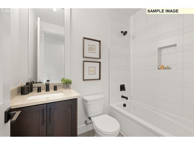 2077 Ostman Rd, West Linn, OR 97068