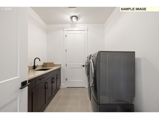 2077 Ostman Rd, West Linn, OR 97068