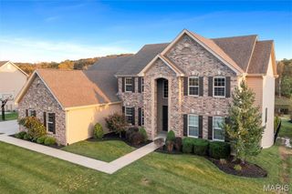 16956 Bottlebrush Court, Chesterfield, MO 63005