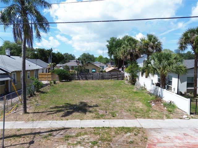 935 13TH AVENUE S, St Petersburg, FL 33705
