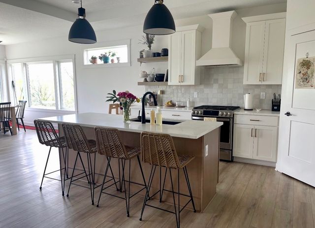 1070 Harrington Way, Waukee, IA 50263