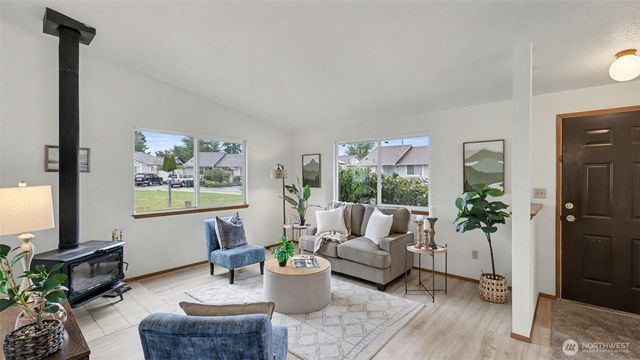 801 Berne Lane SE, Olympia, WA 98513