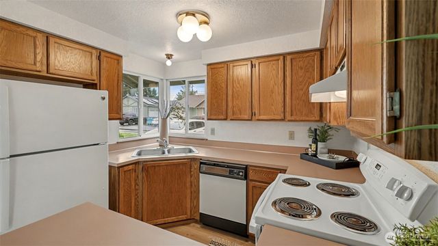 801 Berne Lane SE, Olympia, WA 98513