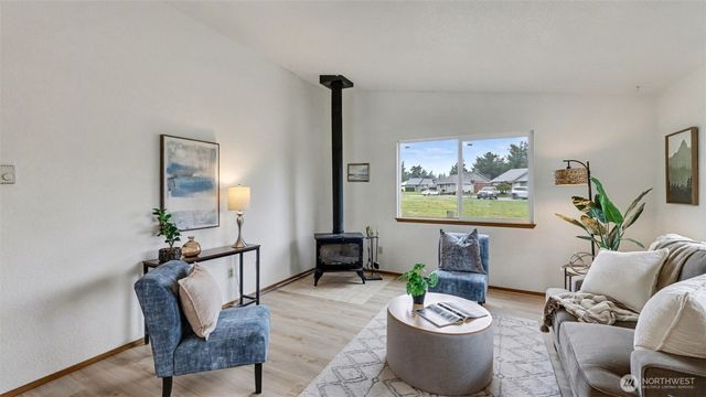 801 Berne Lane SE, Olympia, WA 98513