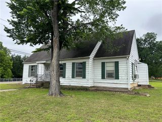 1217 East 27th Street, Bryan, TX 77803