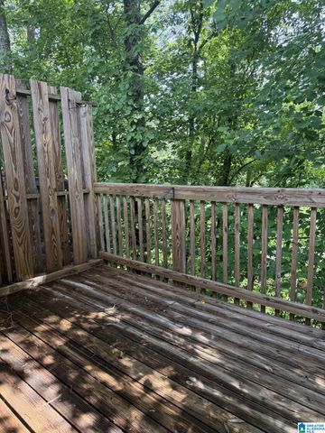 2041 Montreat Pkwy Apt D, Vestavia Hills, AL 35216
