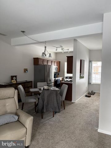 27 CHARLEMONT CT, Reading, PA 19607