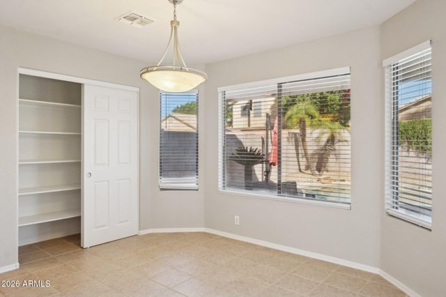 8630 W MARCONI Avenue, Peoria, AZ 85382