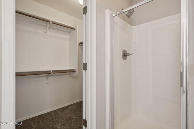 8630 W MARCONI Avenue, Peoria, AZ 85382