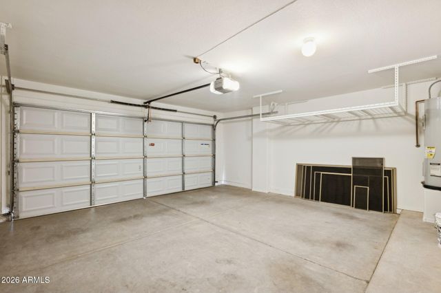 8630 W MARCONI Avenue, Peoria, AZ 85382