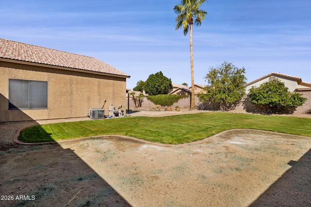 8630 W MARCONI Avenue, Peoria, AZ 85382