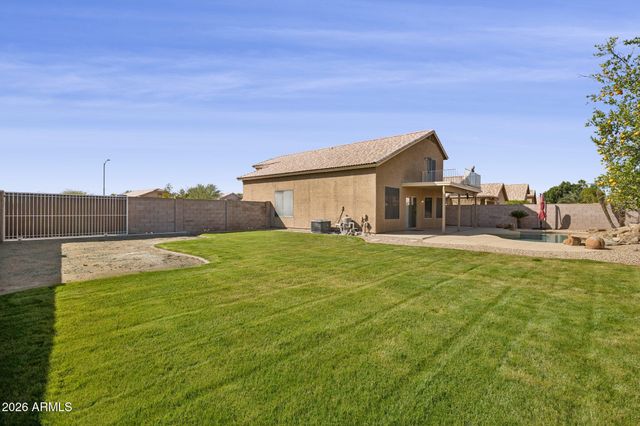 8630 W MARCONI Avenue, Peoria, AZ 85382