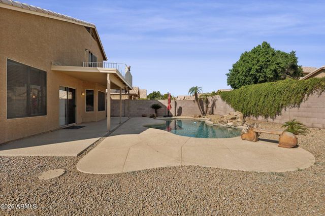 8630 W MARCONI Avenue, Peoria, AZ 85382