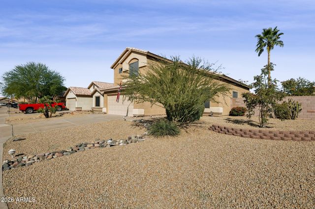 8630 W MARCONI Avenue, Peoria, AZ 85382