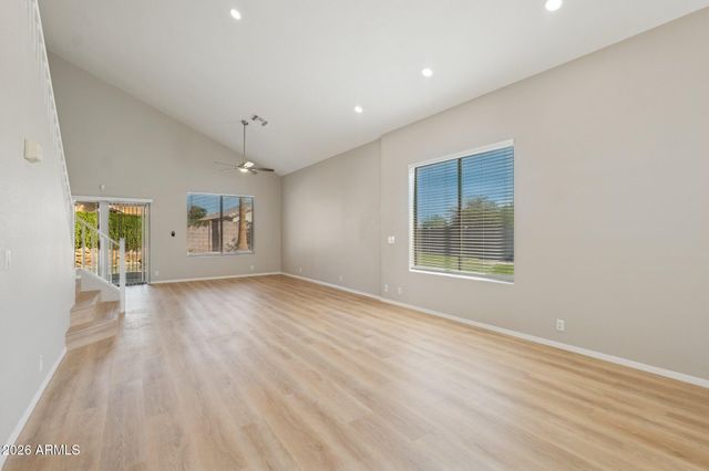 8630 W MARCONI Avenue, Peoria, AZ 85382