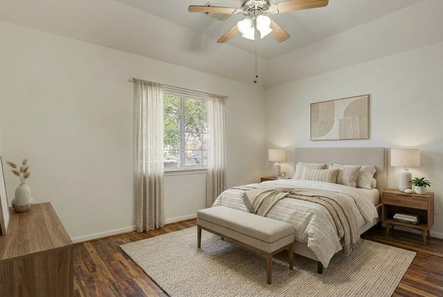 1103 Glendale Drive, Sugar Land, TX 77479