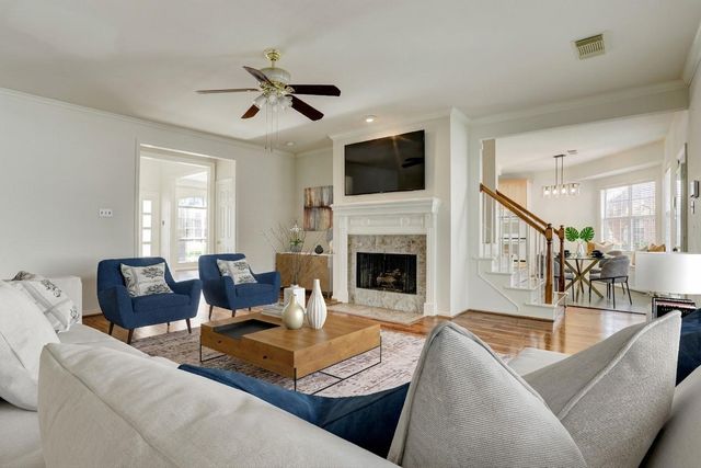 1103 Glendale Drive, Sugar Land, TX 77479