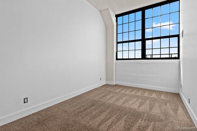6533 E Jefferson Avenue 604, Detroit, MI 48207