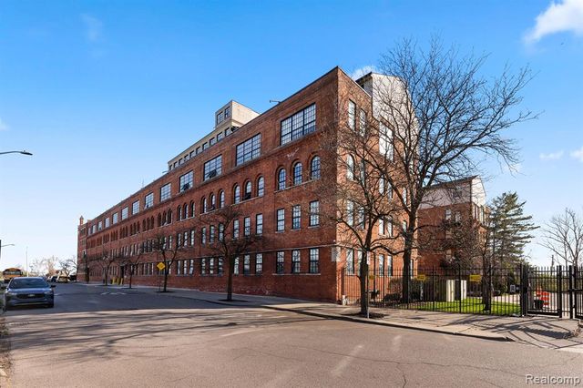 6533 E Jefferson Avenue 604, Detroit, MI 48207