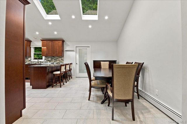 20 Lancaster Lane, Monsey, NY 10952