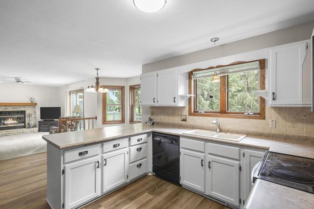 550 Harper Drive, Verona, WI 53593