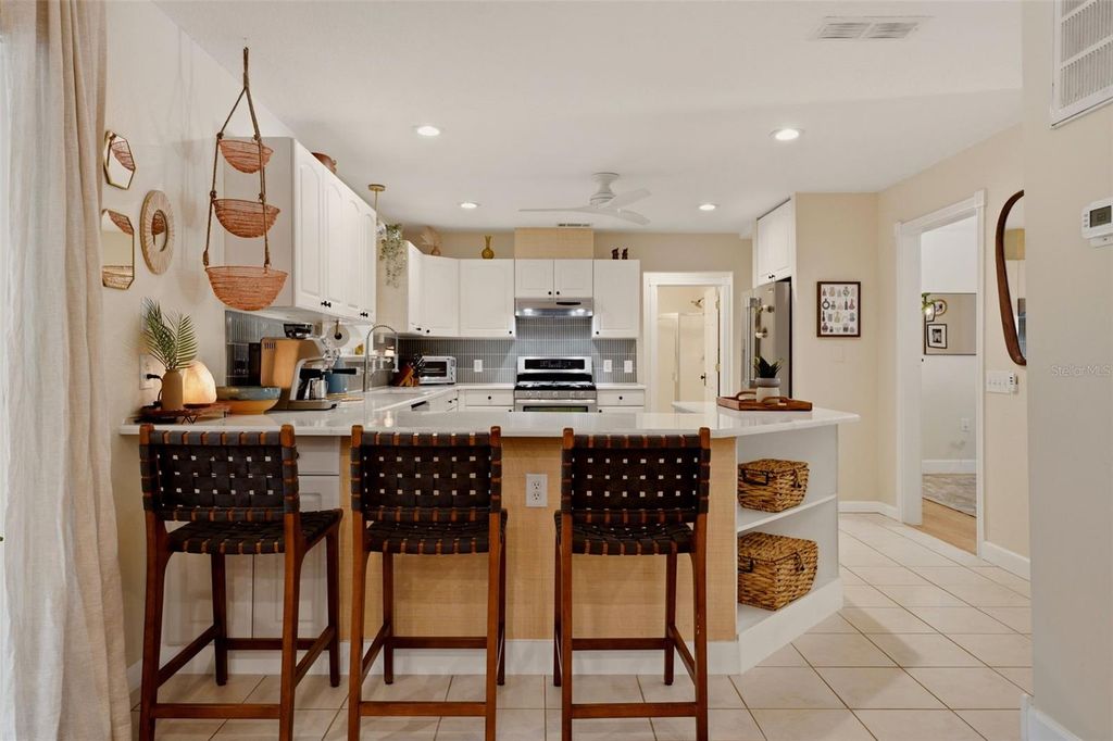 Image 15 of property listing at 5438 COLD SPRING LANE, North Port, FL 34291