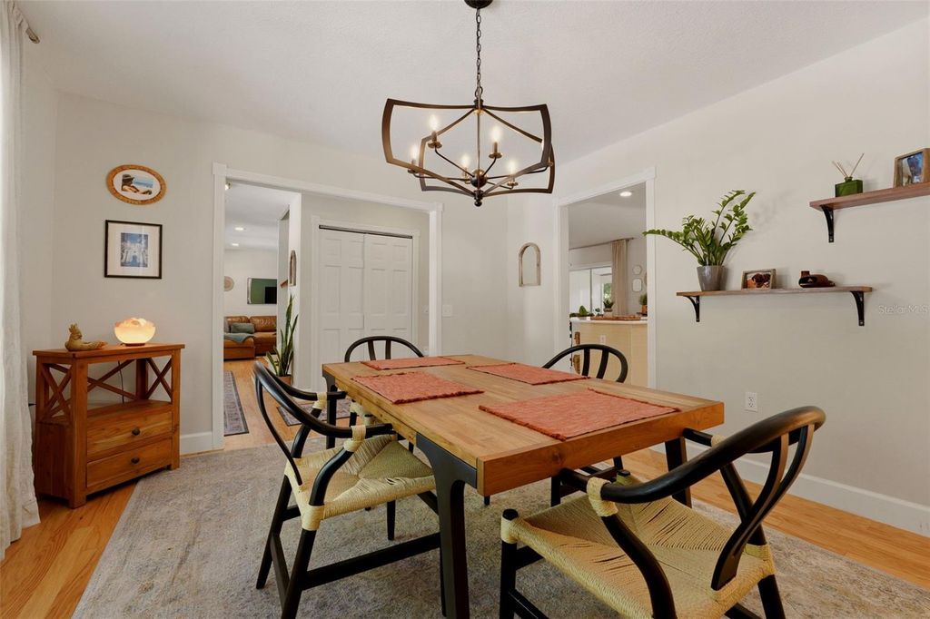 Image 21 of property listing at 5438 COLD SPRING LANE, North Port, FL 34291