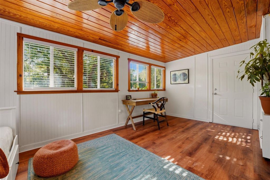 Image 25 of property listing at 5438 COLD SPRING LANE, North Port, FL 34291