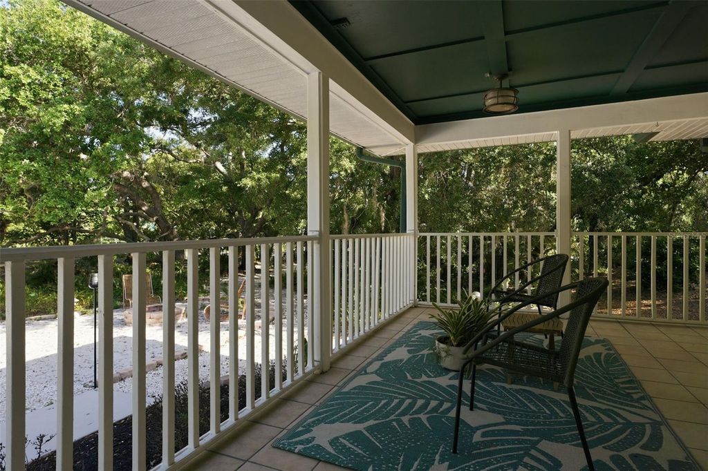 Image 5 of property listing at 5438 COLD SPRING LANE, North Port, FL 34291