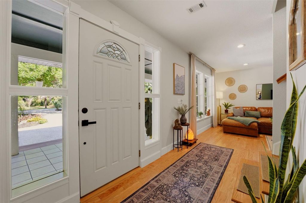 Image 7 of property listing at 5438 COLD SPRING LANE, North Port, FL 34291