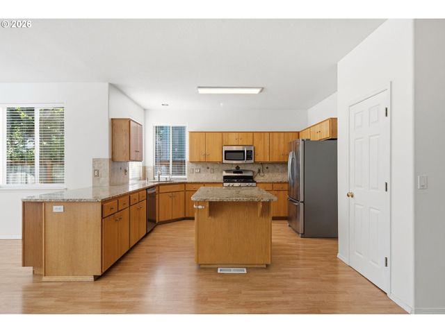 5311 Nw SKYCREST Pkwy, Portland, OR 97229