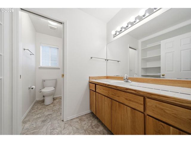 5311 Nw SKYCREST Pkwy, Portland, OR 97229