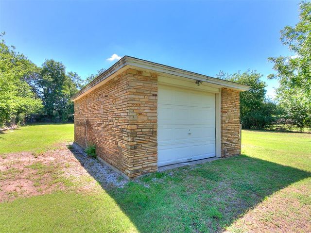 700 Hisel Road, Del City, OK 73115