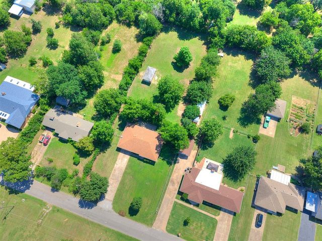 700 Hisel Road, Del City, OK 73115
