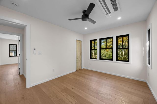 624 Commercial Street, Provincetown, MA 02657