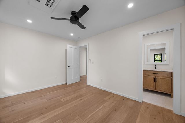 624 Commercial Street, Provincetown, MA 02657