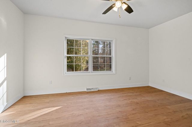 4870 Route 50, Northumberland, NY 12831