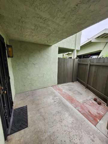 170 E Street D5, Chula Vista, CA 91910