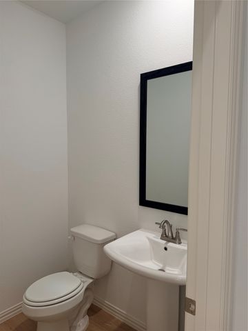 7328 Grant Avenue, North Richland Hills, TX 76180